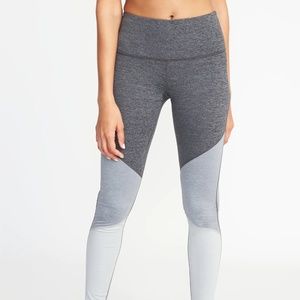 High-Rise Color-Block Elevate Compression Leggings